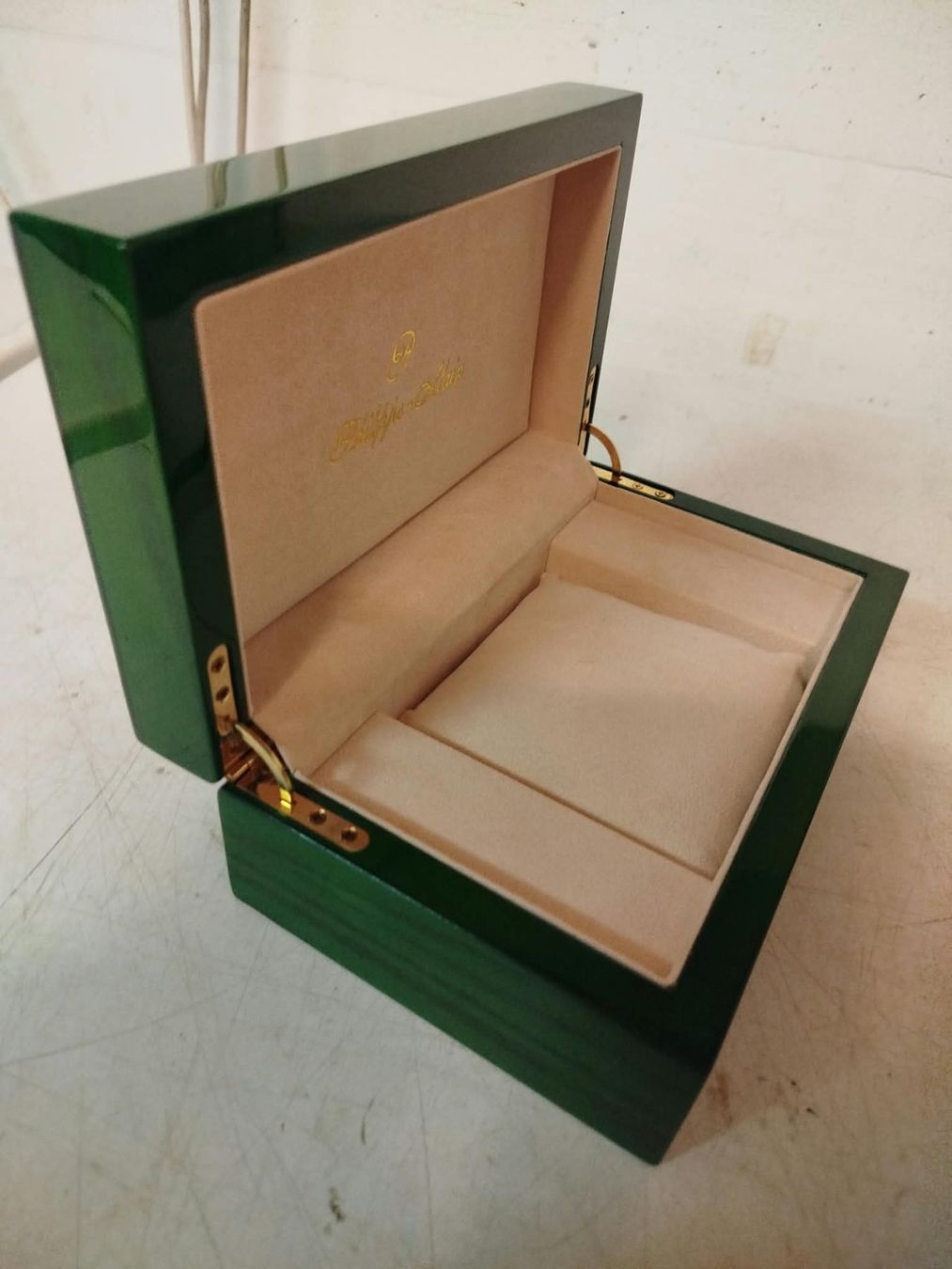 Scatole porta orologi: Boîte à montre – Usato da La Chaux-de-Fonds venduto da Emmaus2300CDF 4