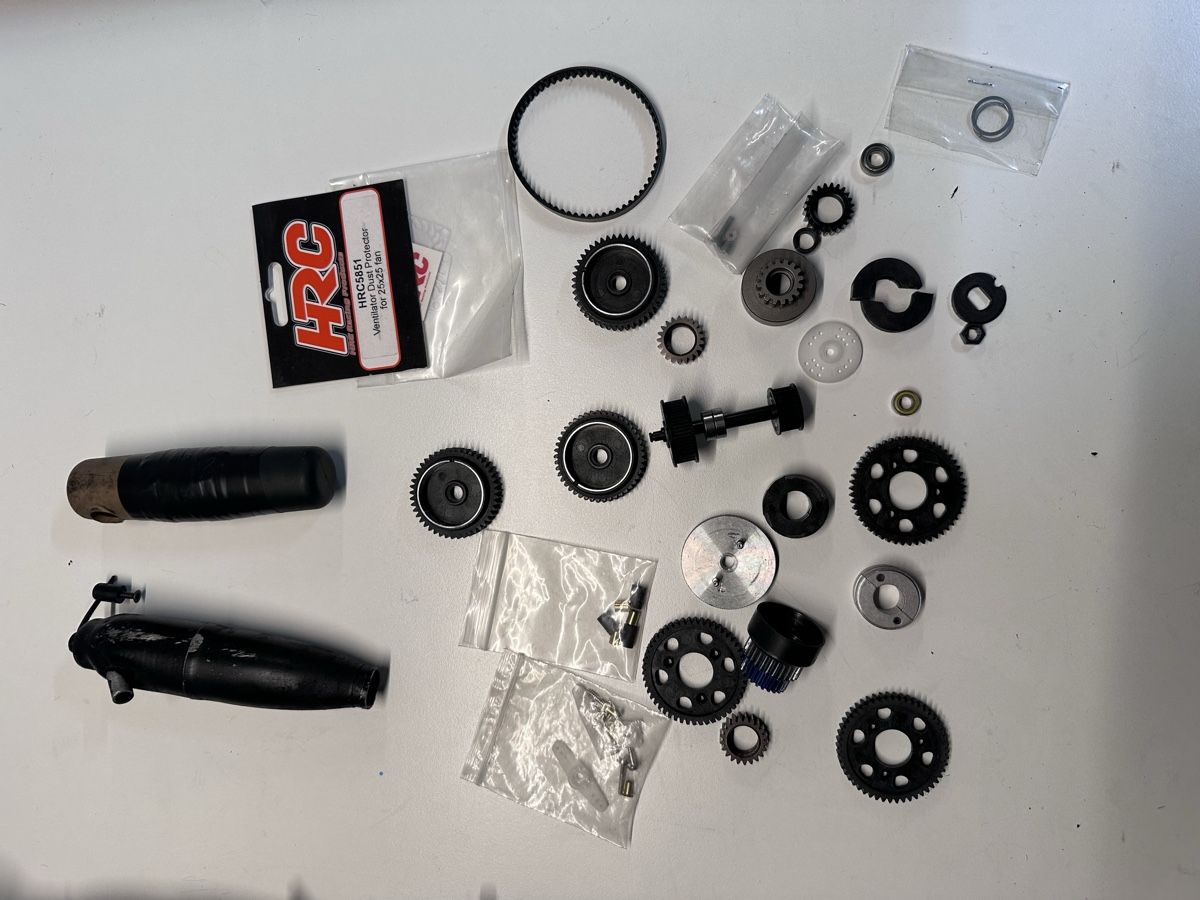 Kyosho RC Modellbau: Kyosho V One S 1/10 Nitro RC Car – Defekt aus Breitenbach von salvo_13 3