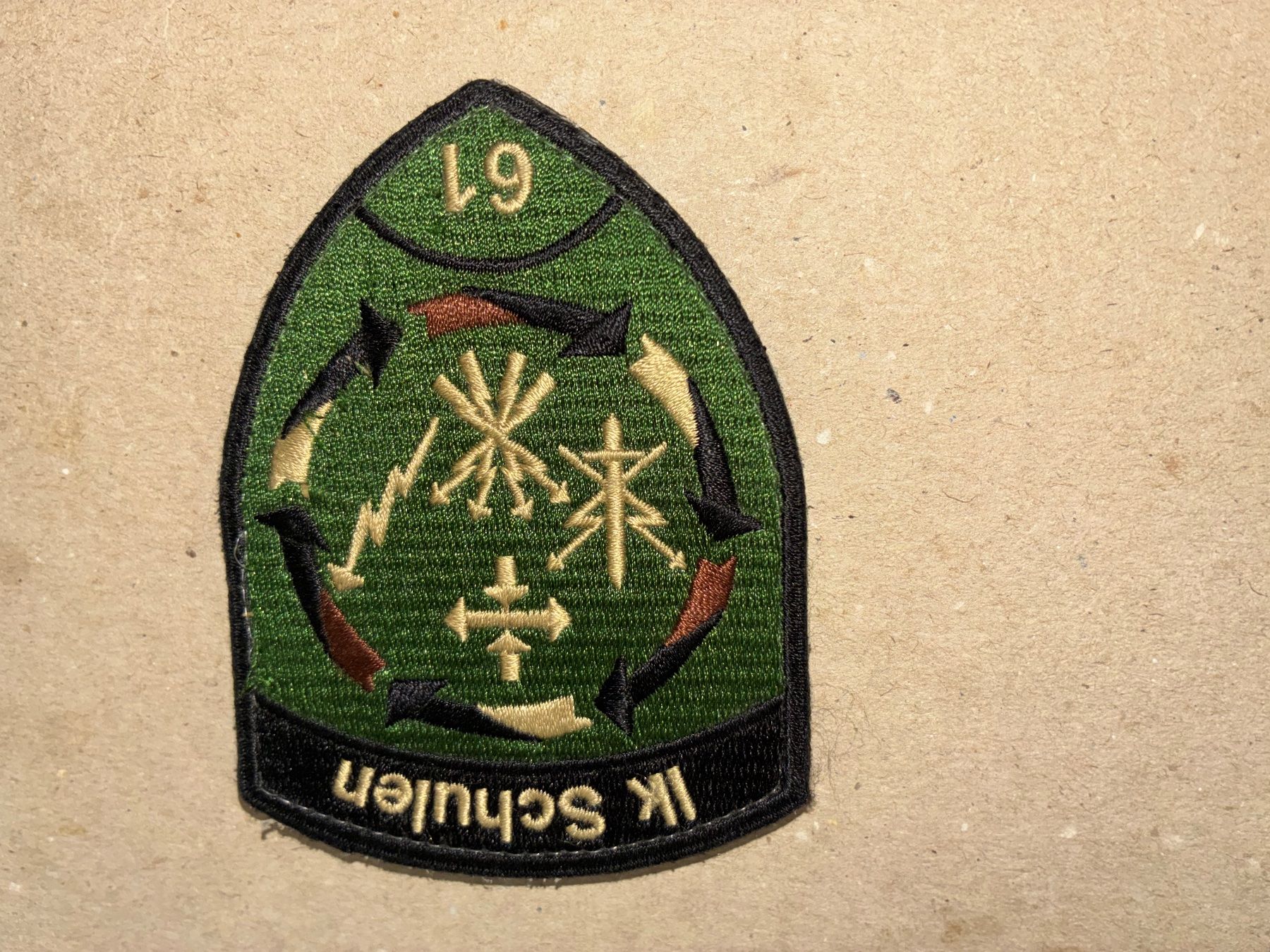 Armée suisse Insignes: Klett Ik Schulen 61 – D'occasion à Oberiberg par reimet