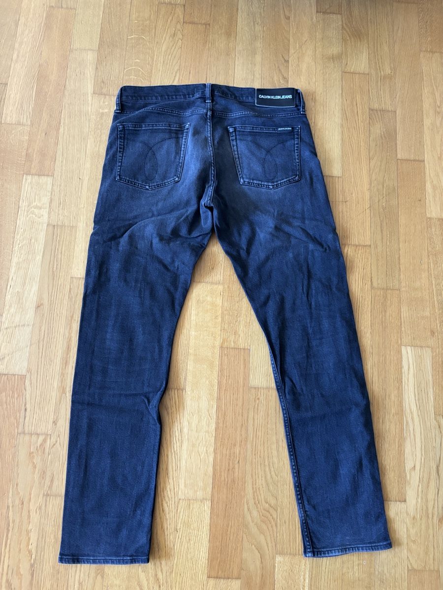Calvin Klein Jeans: Calvin Klein Jeans – Usato da Thalwil venduto da lean21 2