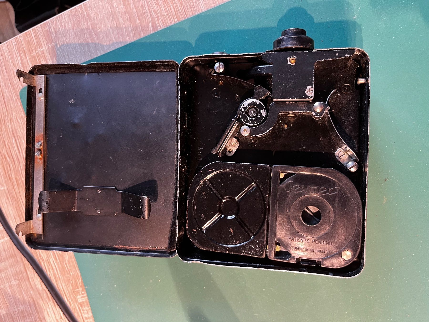 Fotocamera: Schmalfilmkamera Coronet 9,5mm – Usato da Muttenz venduto da gH5613 4