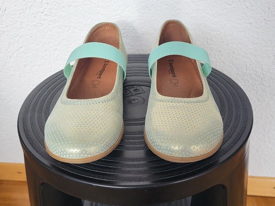 Scarpe per ragazze: Mädchen Schuhe – Nuovo (secondo la descrizione) da Meilen venduto da mads57
