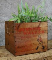 Holzkiste Whisky "Johnnie Walker"