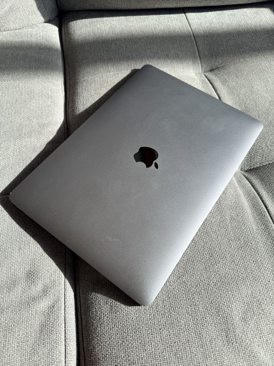 Apple Notebooks: Apple MacBook Air 13" (2018) – Neu (gemäss Beschreibung) aus Turbenthal von Marco_Hartmann_1995 4
