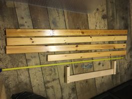 Diverse FLEXA Bettleisten und Pfosten