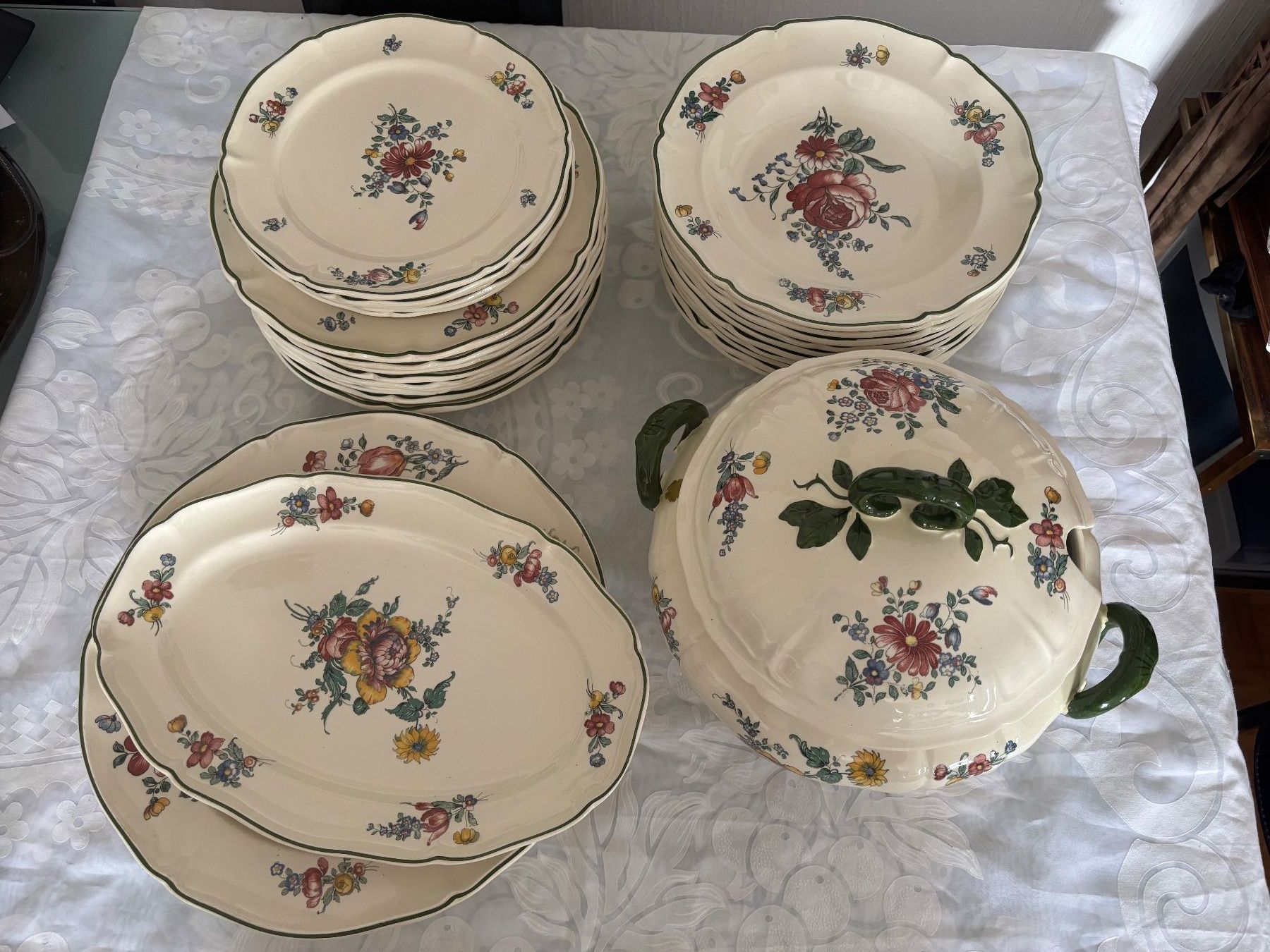 Villeroy & Boch Set di piatti: Service Villeroy&Boch, Alt Strassbur – Usato da Peseux venduto da CharmeCommerce