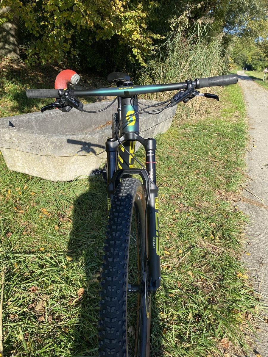 Specialized Biciclette: VTT SCOTT SPARK RC WORLD CUP – Nuovo (secondo la descrizione) da La Roche FR venduto da col_7zv8 1