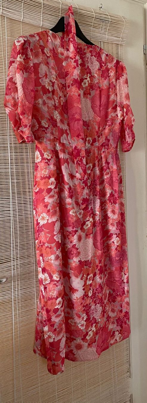 Vestiti: Robe longue fleurie – Nuovo e nell'imballaggio originale da Montreux venduto da Iza_81199 1
