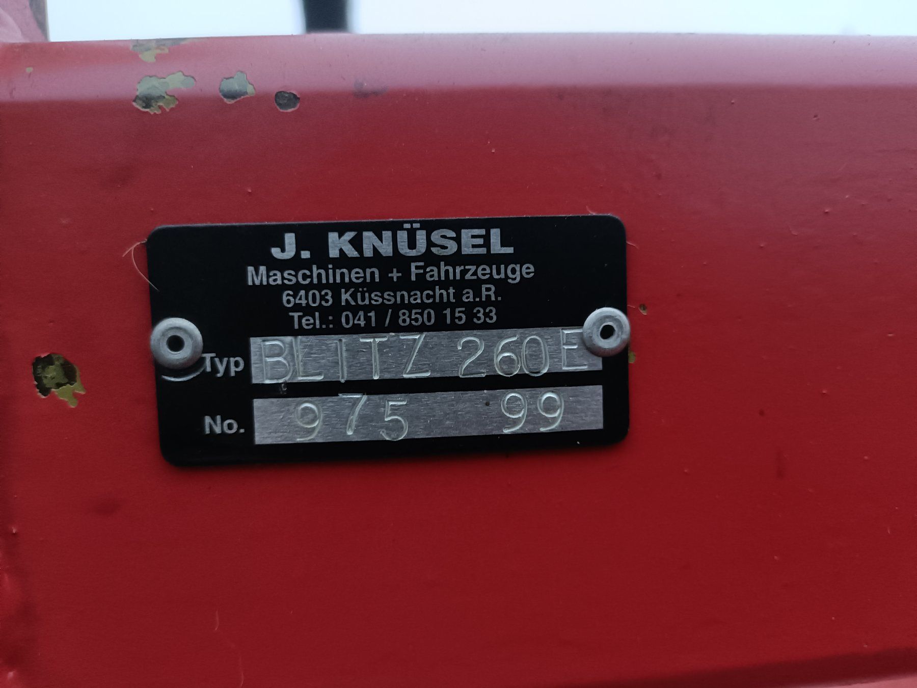 Tutte le macchine: Frontscheibenmähwerk Knüsel Blitz 260 E – Usato da Appenzell venduto da surum 5