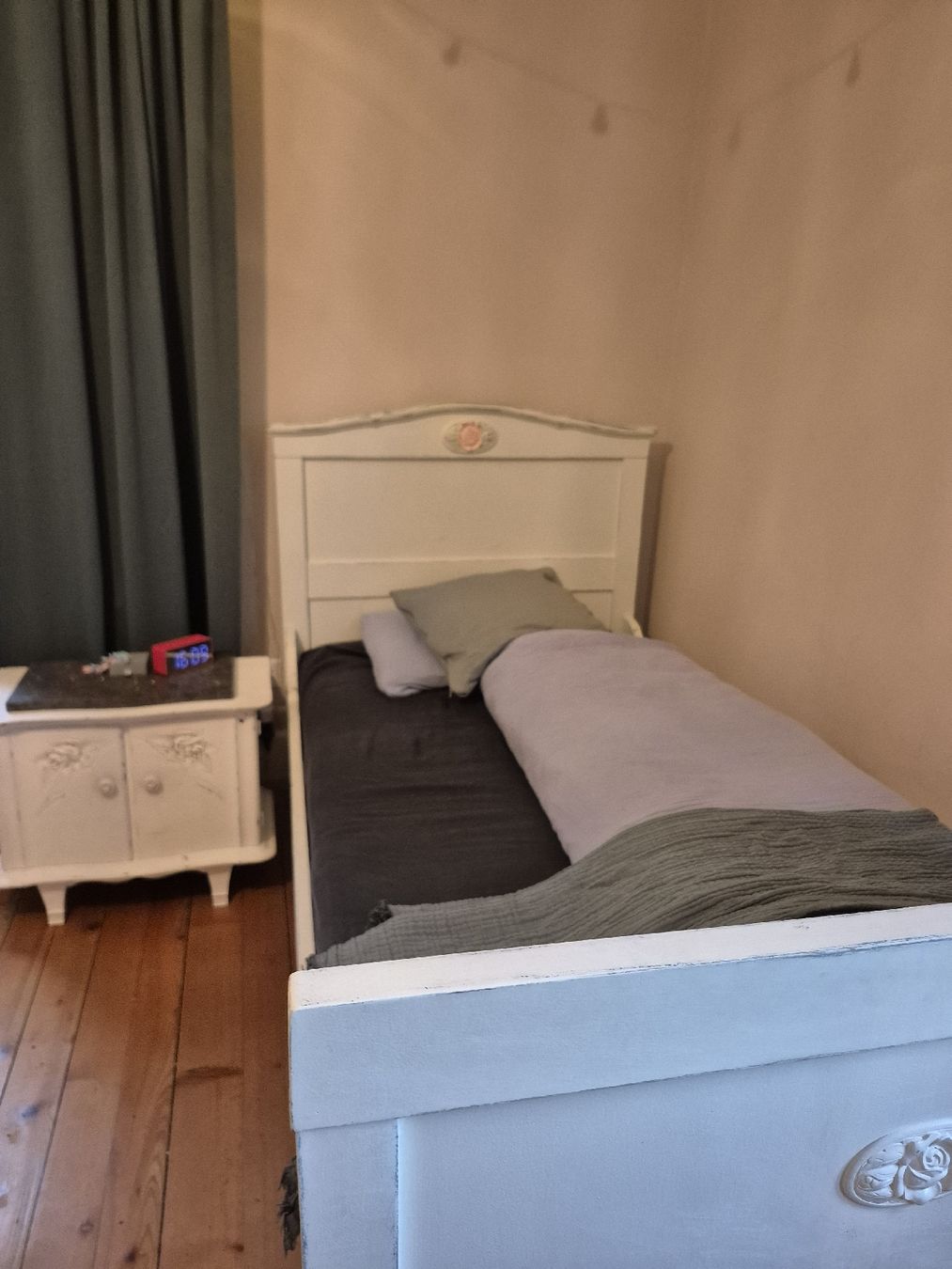 Letti: Möbel für Mädchenzimmer – Usato da Willisau venduto da DKW36