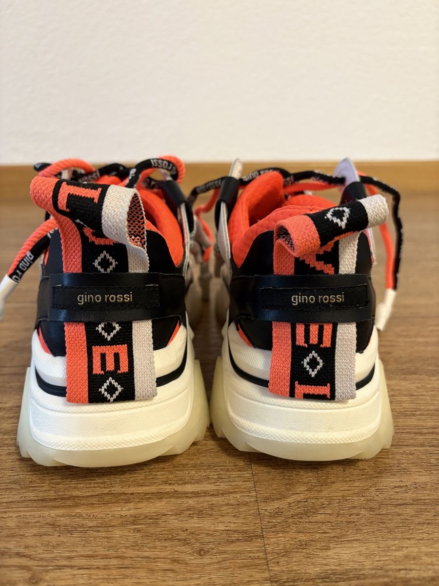 Damenschuhe: Gino Rossi Sneaker Grösse 37  – Gebraucht aus Emmen von dra_pn8b 2