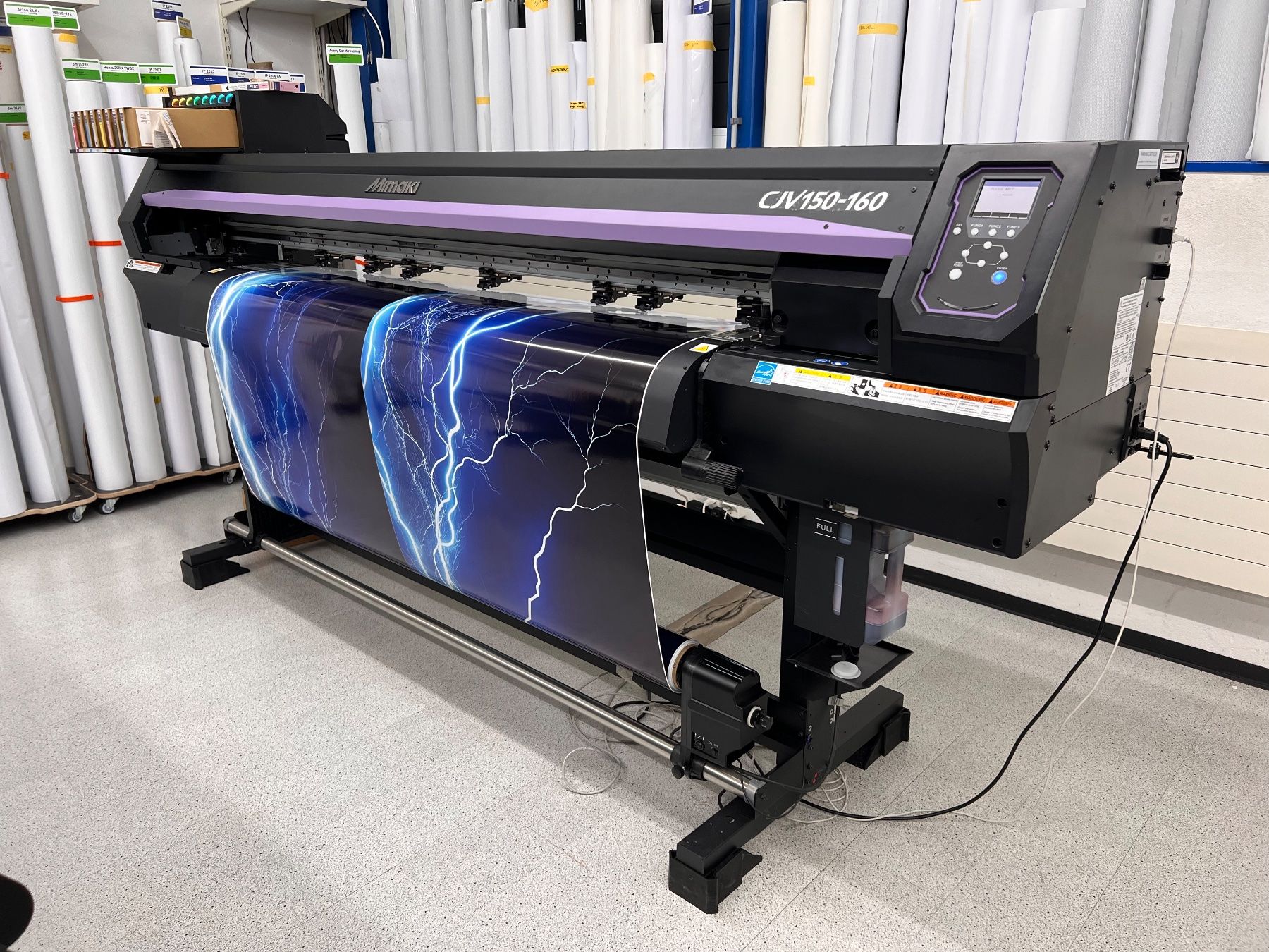Stampanti: Mimaki CJV150-160 Grossformatdrucker/Schneideplotter Top! – Usato da Siebnen venduto da inf_dz9x