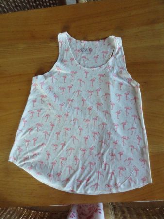 Top mit Flamingos Grösse S neu