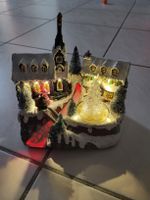 Weihnachtsdorf beleuchtet mit Figuren gebrauchter Zustand