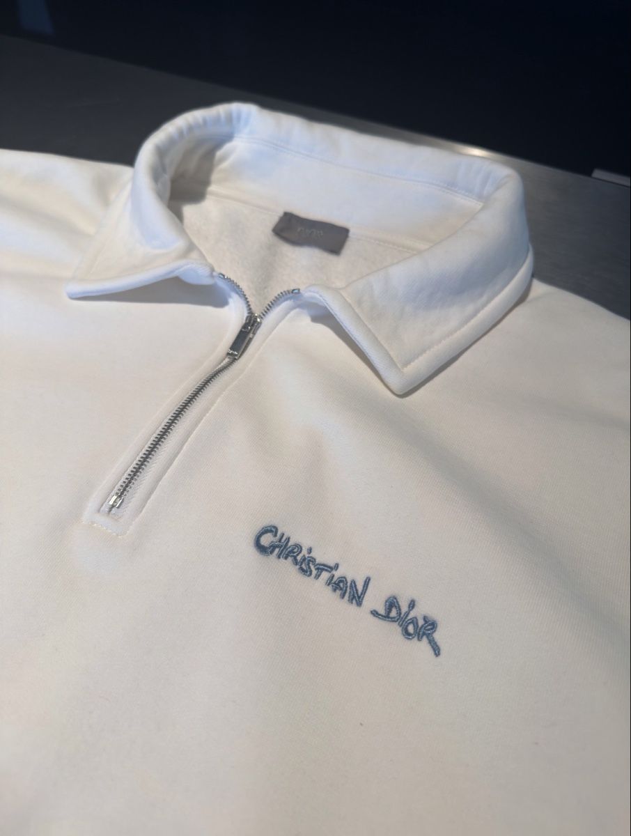Dior Maglioni & Felpe: Christian Dior White Sweatshirt Zip – Nuovo (secondo la descrizione) da Zürich venduto da Grothschild 1