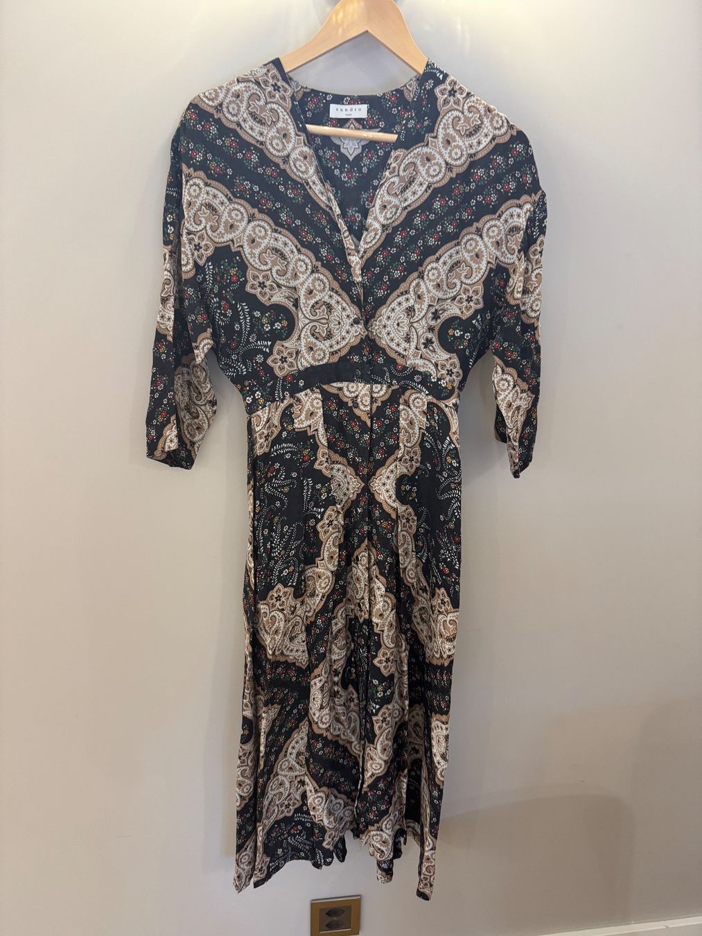Sandro Kleider: Robe Sandro T34 – Gebraucht aus Conches von chn_hgl6 9