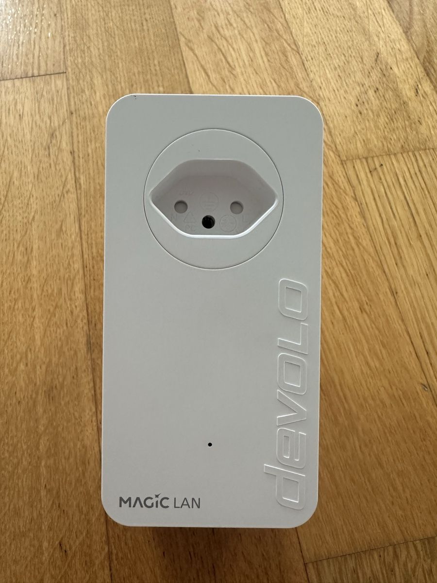 Devolo Unità & Adattatore: Devolo Magic 2 LAN 1-1 Netzwerkadapter – Usato da St. Gallen venduto da Pilot474
