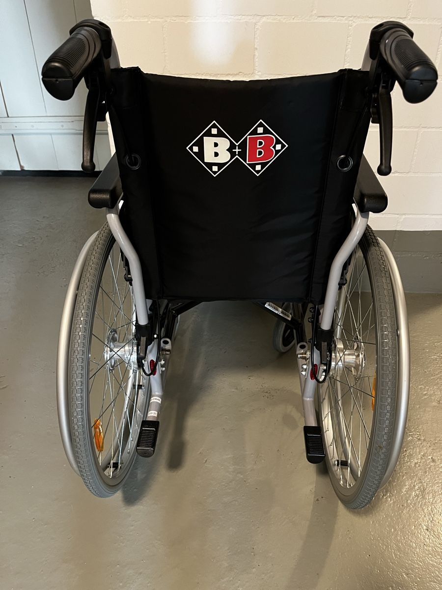 Rollstühle: Rollstuhl Pyro Start von Bischoff & Bischoff  – Gebraucht aus Bern von Schumi73 3
