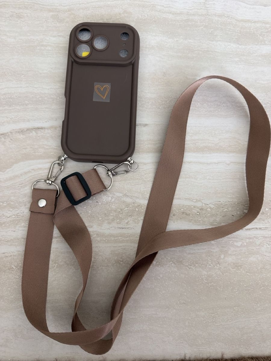 Apple Cover & Protezioni schermo: iPhone17 Pro case with strap, brown & heart detail – Nuovo e nell'imballaggio originale da Paradiso venduto da Ixaya.studio