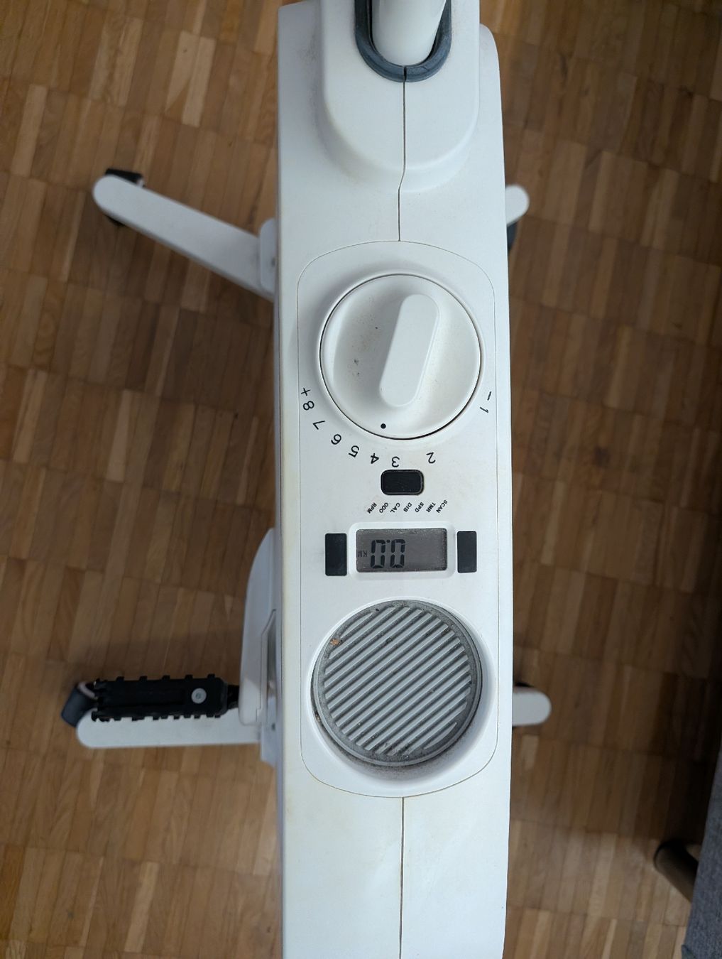 Vélos d'appartement: Flexispot Tischfahrrad – D'occasion à Zürich par lheilig 2