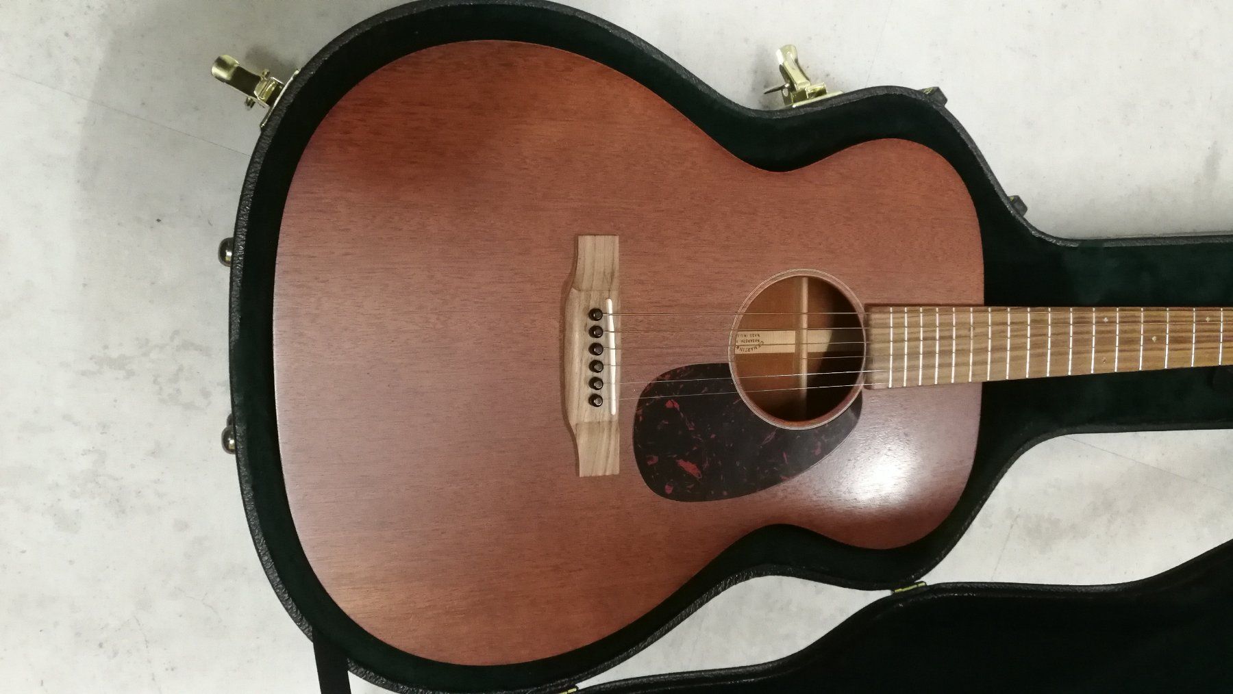 Martin & Co. Strumenti musicali: Martin 000-15M – Usato da Cadenazzo venduto da Clarico 1