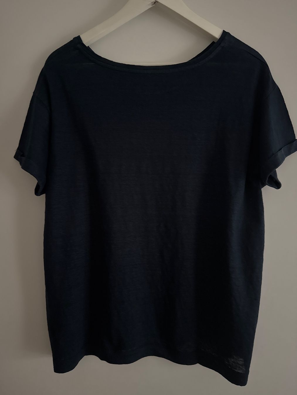 T-shirt: Zaida Leinen T-Shirt – Usato da Wetzikon ZH venduto da hypebeast 1