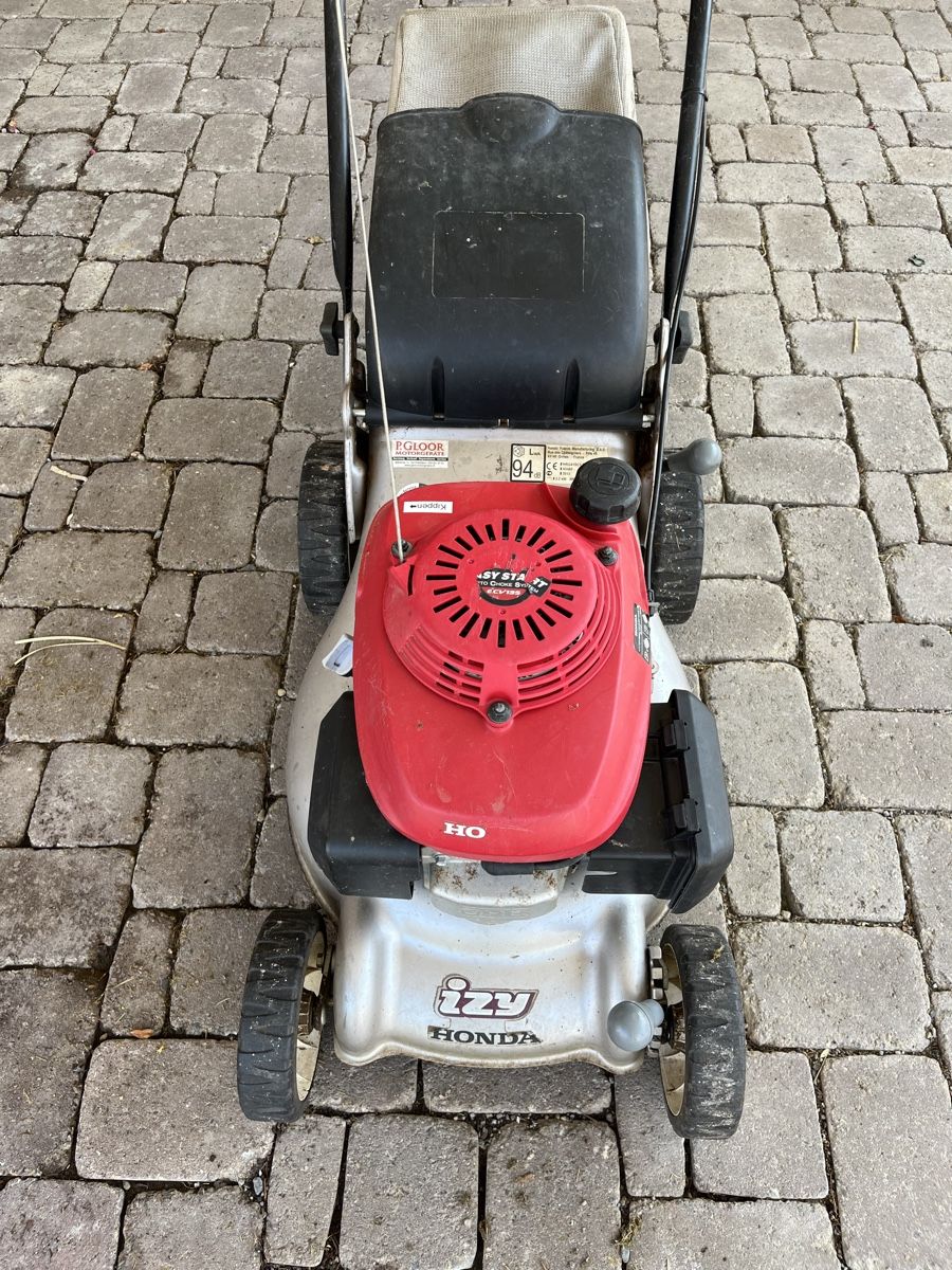 Honda Tagliaerba: Honda Rasenmäher 415 – Usato da Hermetschwil - Staffeln venduto da Juergso 1