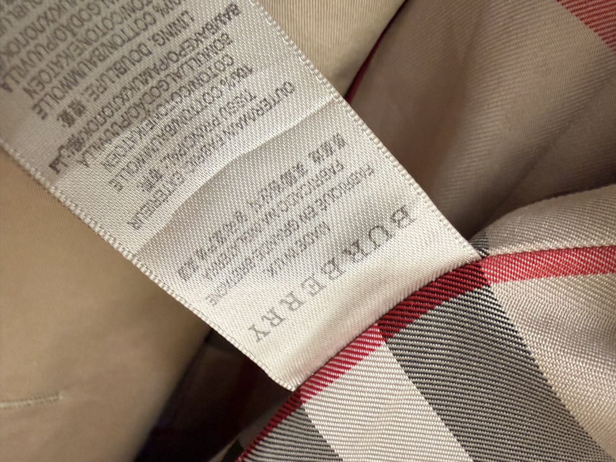 Burberry Cappotti: Burberry Jacke – Usato da Basel venduto da RausindieNatur 3