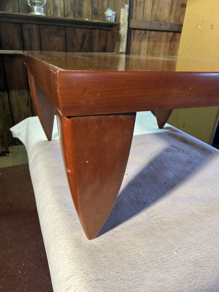 Tische: Retro Couchtisch, Massivholz, 80x80cm – Gebraucht aus Kehrsiten von fot_55m5 2