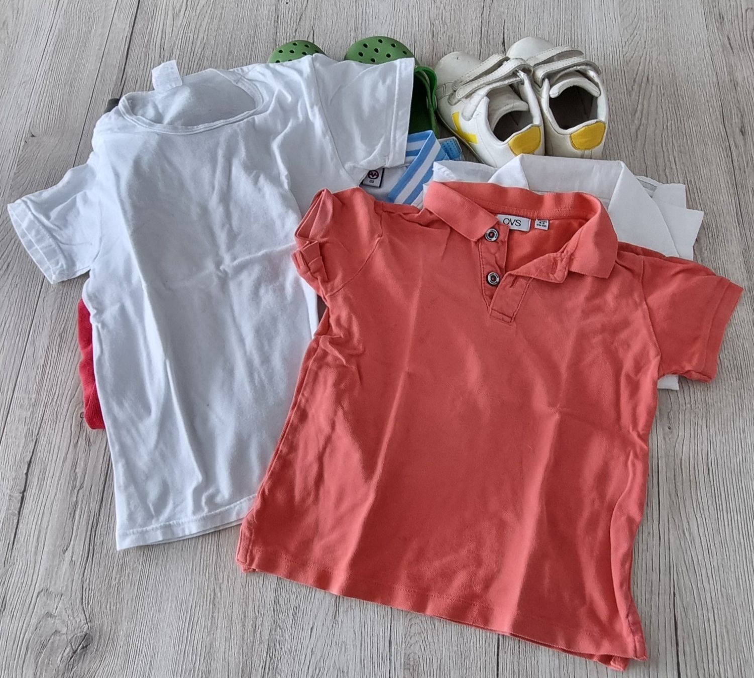 Lotti & Set di vestiti: Jungen Kleiderpaket gr.104 – Usato da Grossdietwil venduto da GNOM313 4