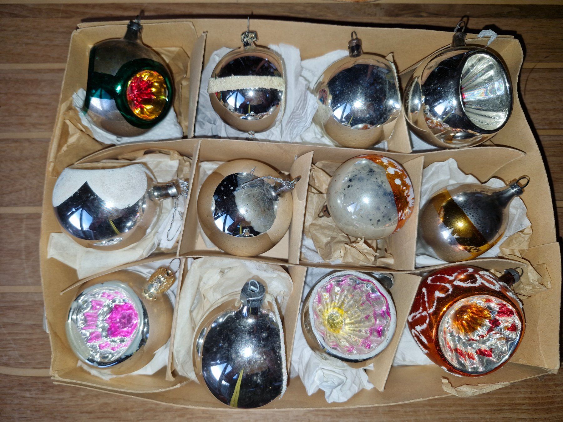 Tutte le decorazioni: alter Christbaumschmuck – Usato da Guarda venduto da rue_bpd7 2
