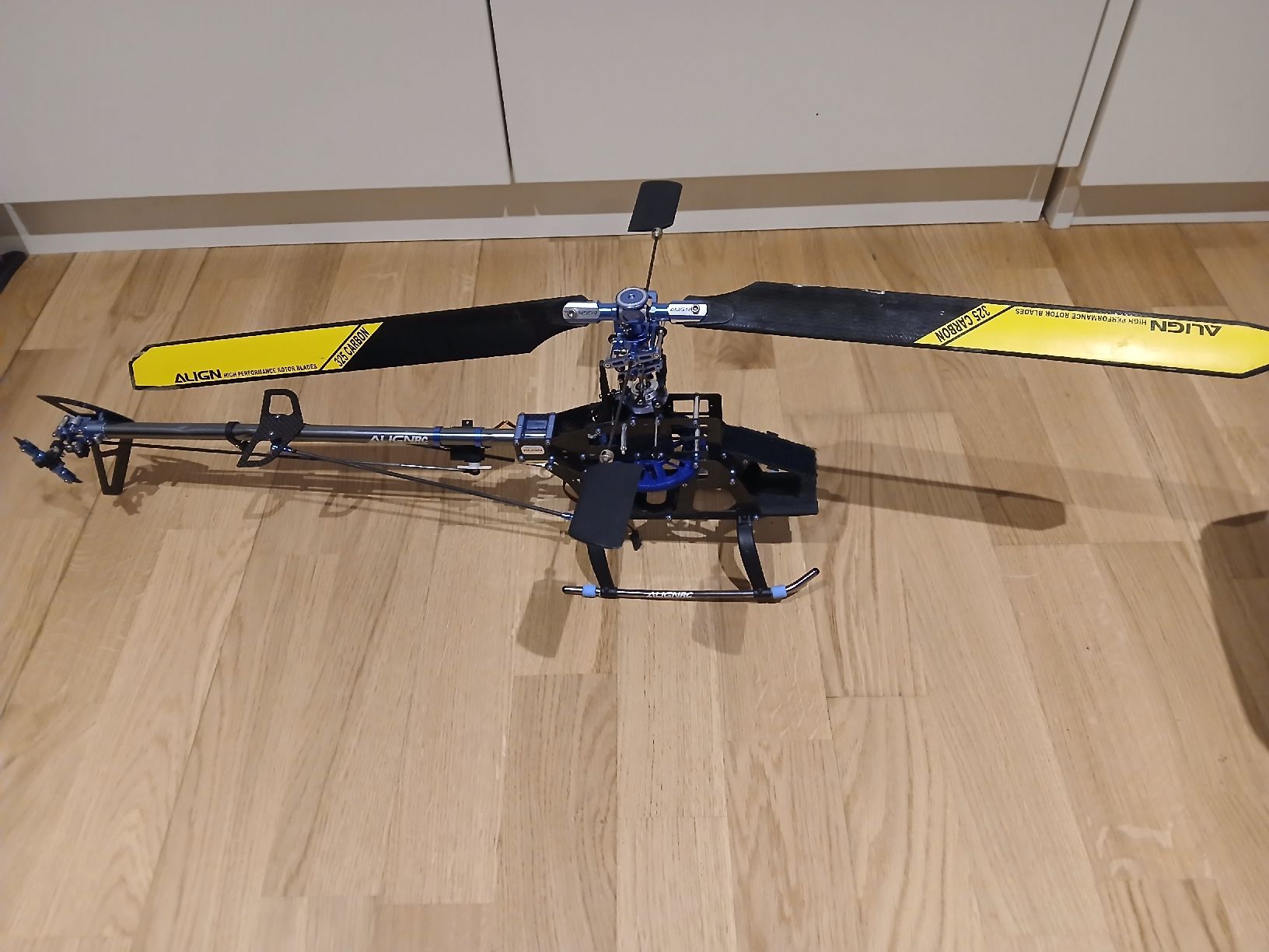 Align RC Kits de montage: Align T-Rex 450 – Défectueux à Männedorf par Simonthings 3