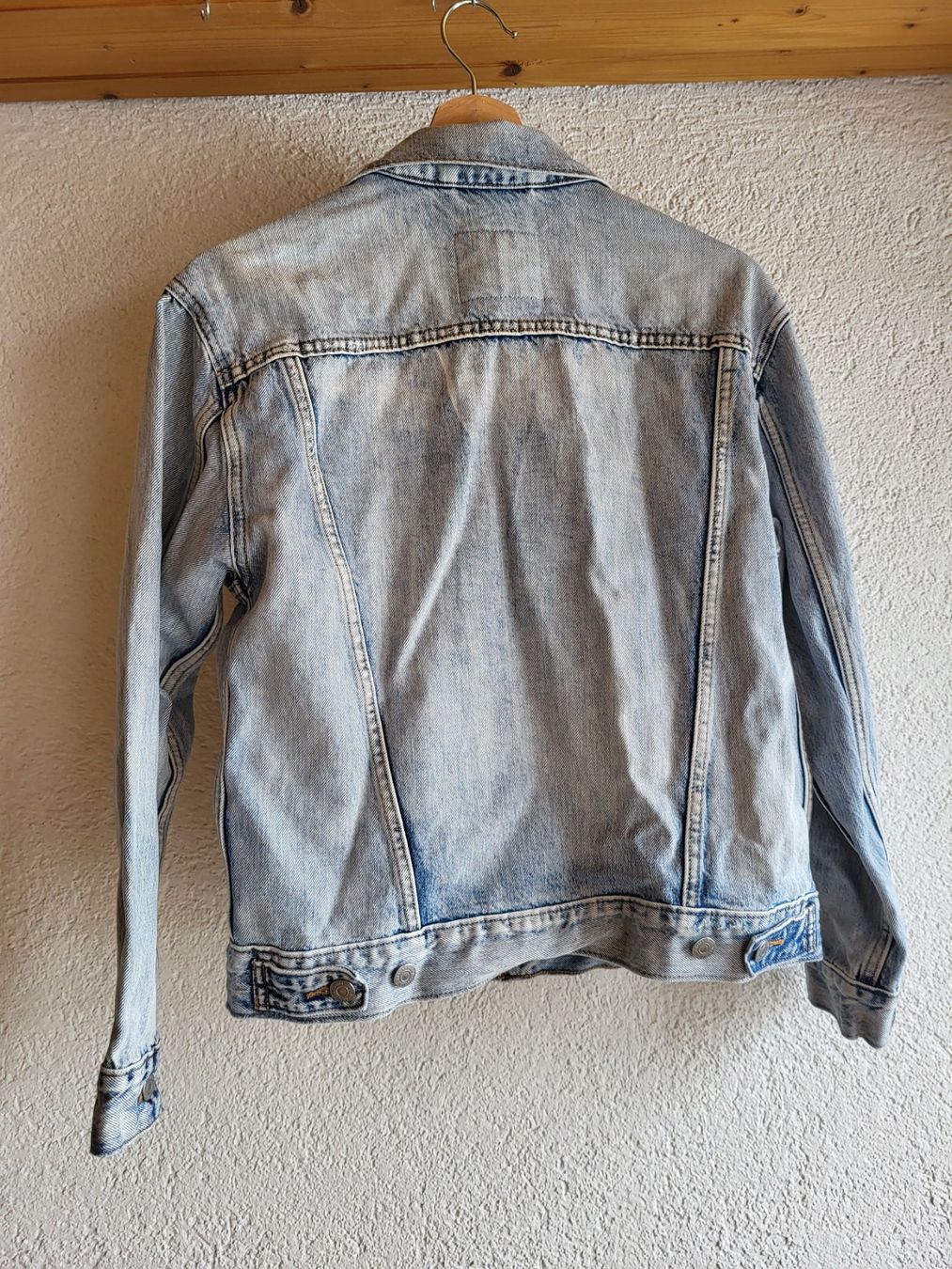 Giacche: Levi's Jeans Jacke, Vintage Style, hellblau, Grösse S – Usato da Eggiwil venduto da kariiina 2