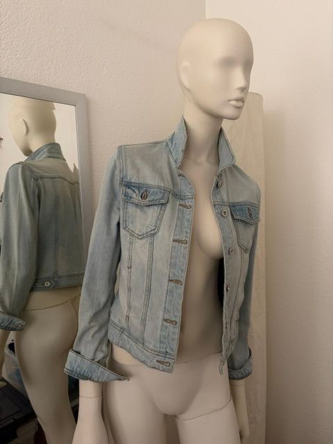 Giacche: Jeans Jacke Gr. S – Usato da Walenstadt venduto da ricamul