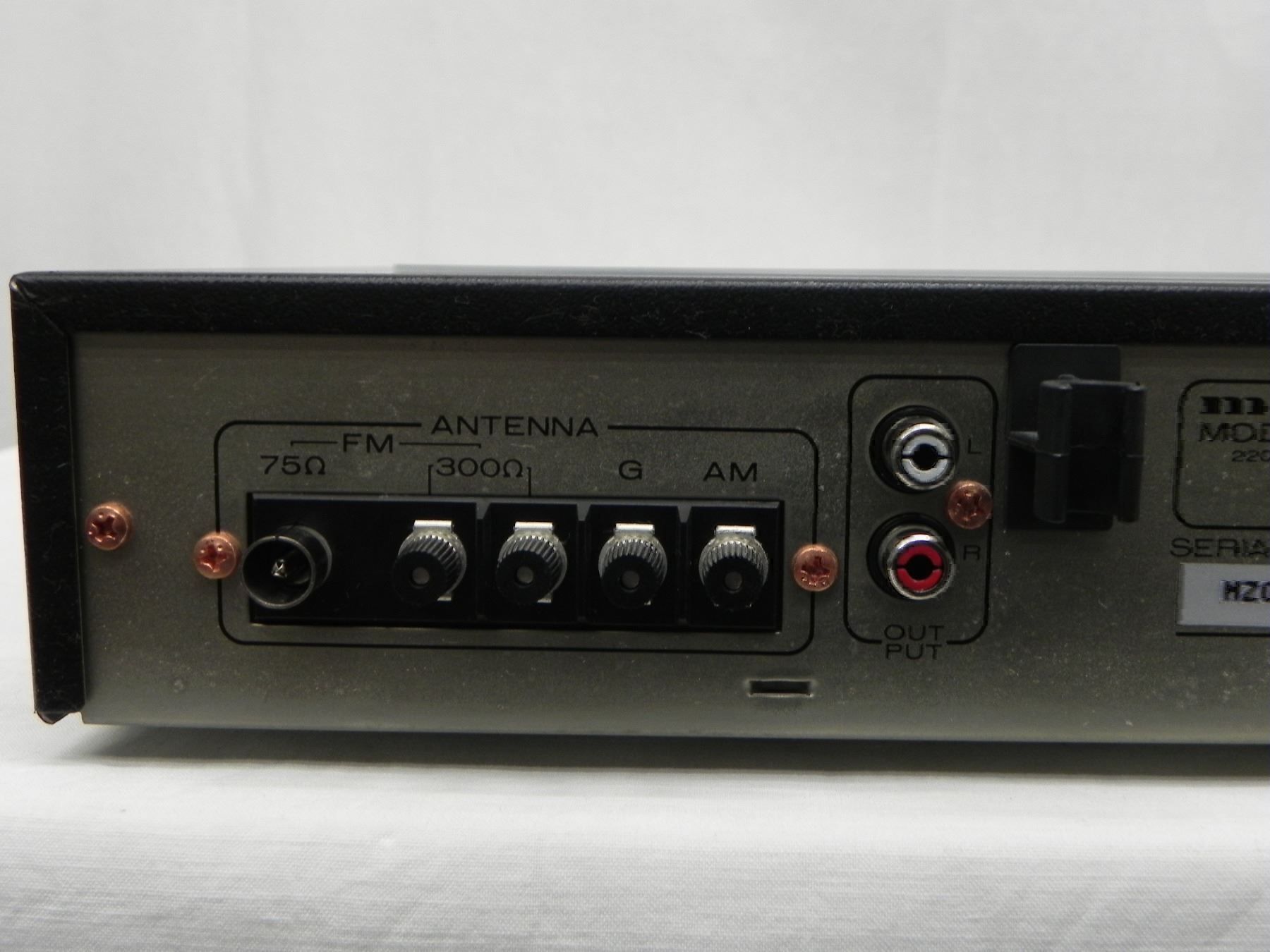Radio: Marantz ST-35L Tuner – Usato da Basel venduto da Life-Style-Art 7