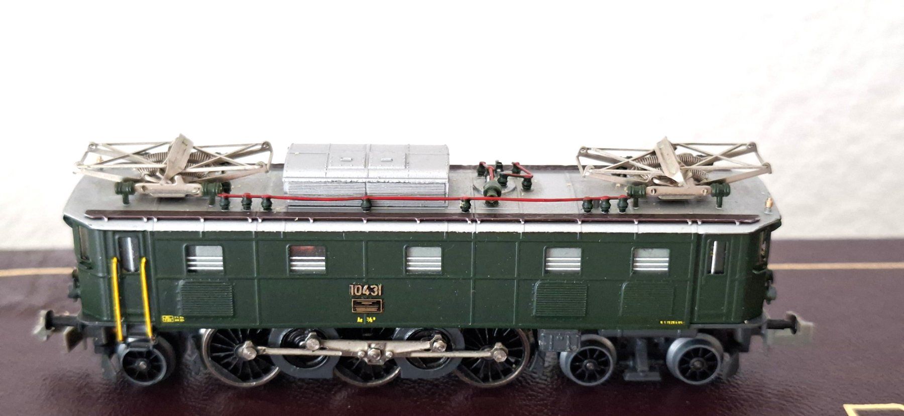 Fulgurex Modellini di ferrovie: Fulgurex Ae 3/6 II SBB  10431 – Usato da Biberist venduto da Ntrains 1