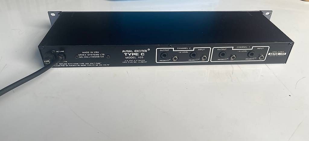 Equalizer: Aphex Aural Exciter Typ C – Gebraucht aus Alpnach Dorf von GuntaKinte 1