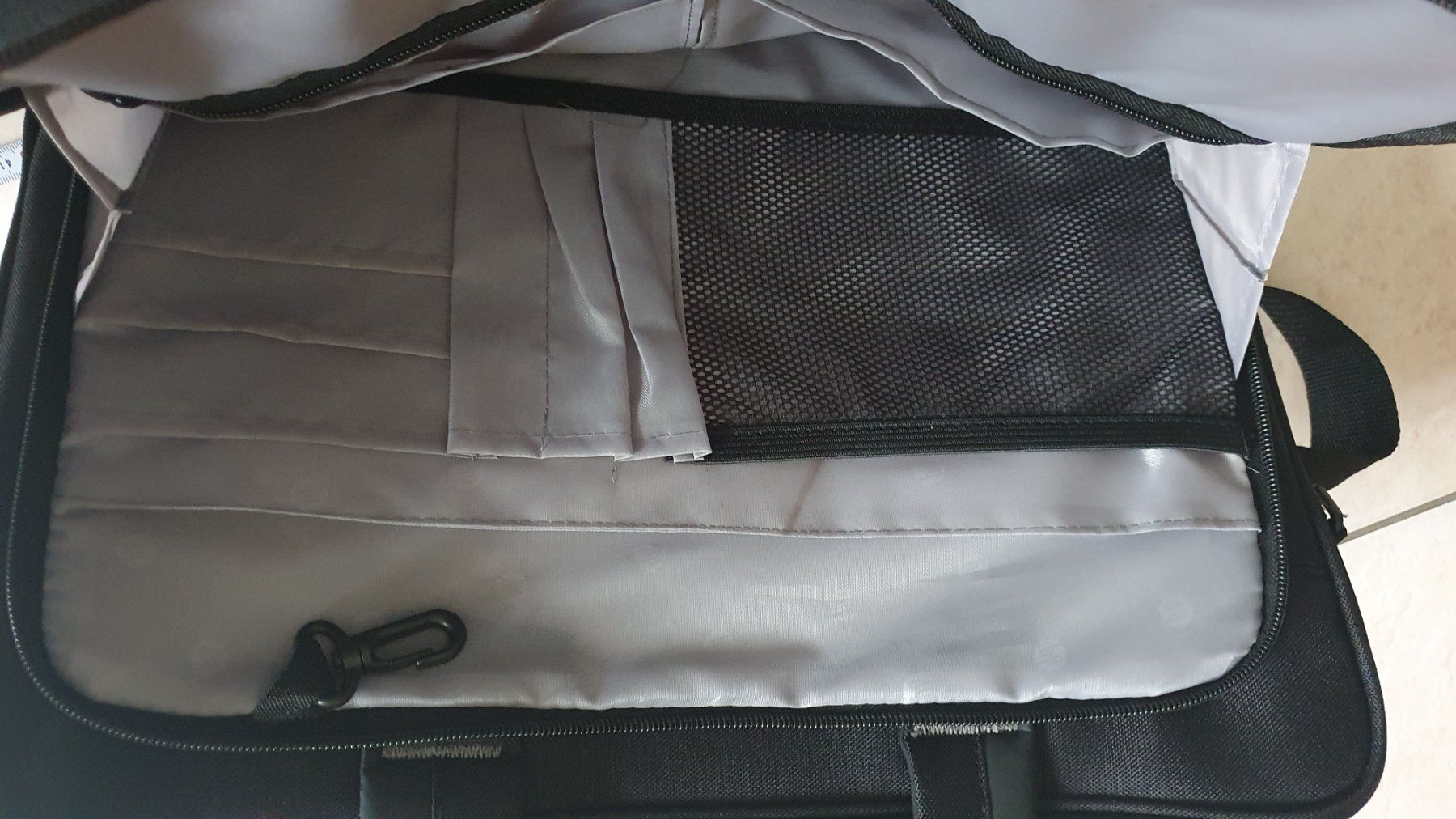 Borse: HP Laptoptasche Stoffe – Usato da Winterthur venduto da Ywan1 5