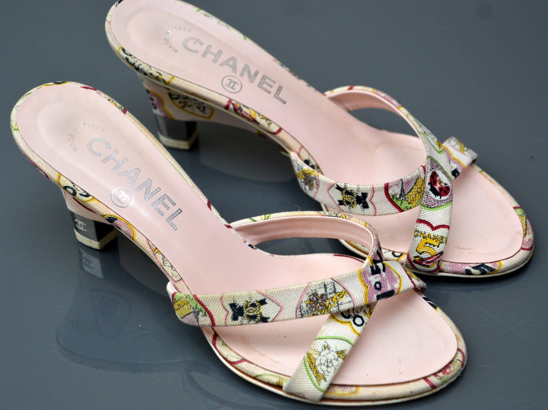 Chanel Scarpe da donna: Sandalen Chanel sandales .36 – Usato da Collonges venduto da Auganien 2