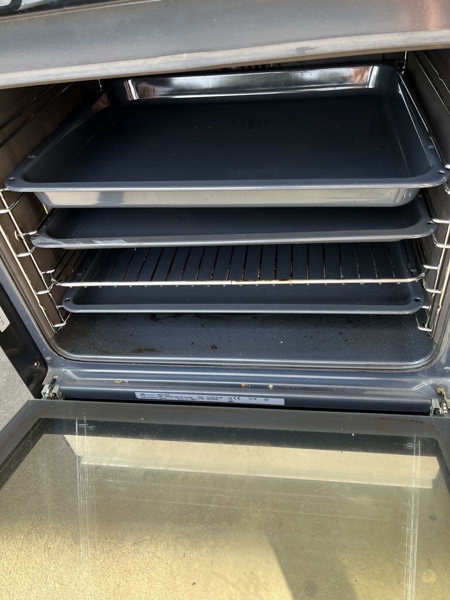 Electrolux Forni: Electrolux Backofen guter Zustand – Usato da Lüterkofen venduto da fio_8nr8 1