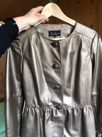 Edle Lederjacke in einem Goldton Gr S Luisa Spagnoli