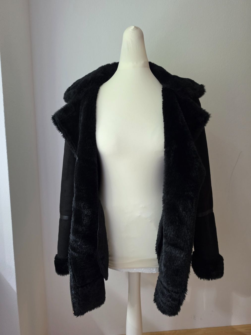 Pull&Bear Vestes: Kunstlederwinterjacke PULL&BEAR – D'occasion à Lyss par kar_vgn2 5