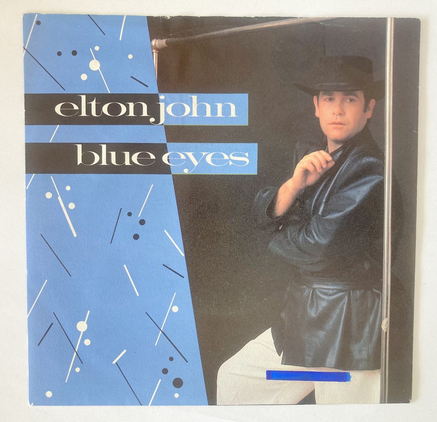 Vinyles: ELTON JOHN - BLUE EYES – D'occasion à Bottens par hotter-than-hell