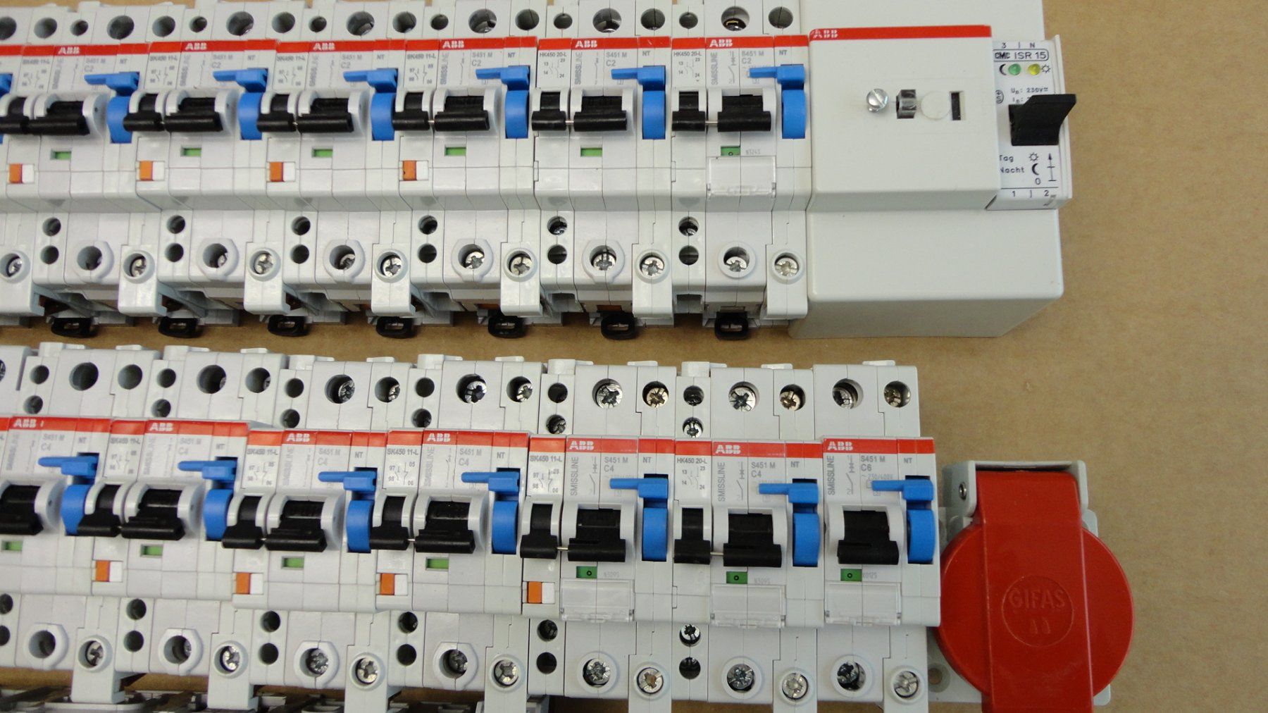 ABB Stromzufuhr: FI&LS ABB SMISSLINE Leitungsschutzschalter – Gebraucht aus Emmen von Dora024 3