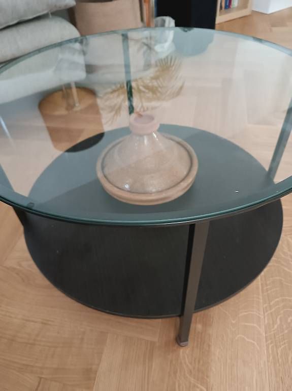 Tavoli: Coffee table -round - glass surface – Usato da Basel venduto da ser_tt9r 1