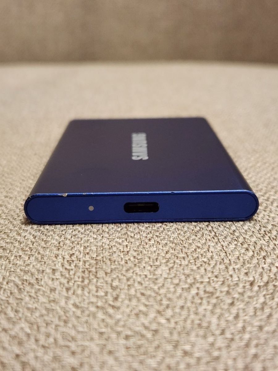 Samsung Harddisks: Samsung SSD T7 1TB – Gebraucht aus Einigen von iva_86t8 3