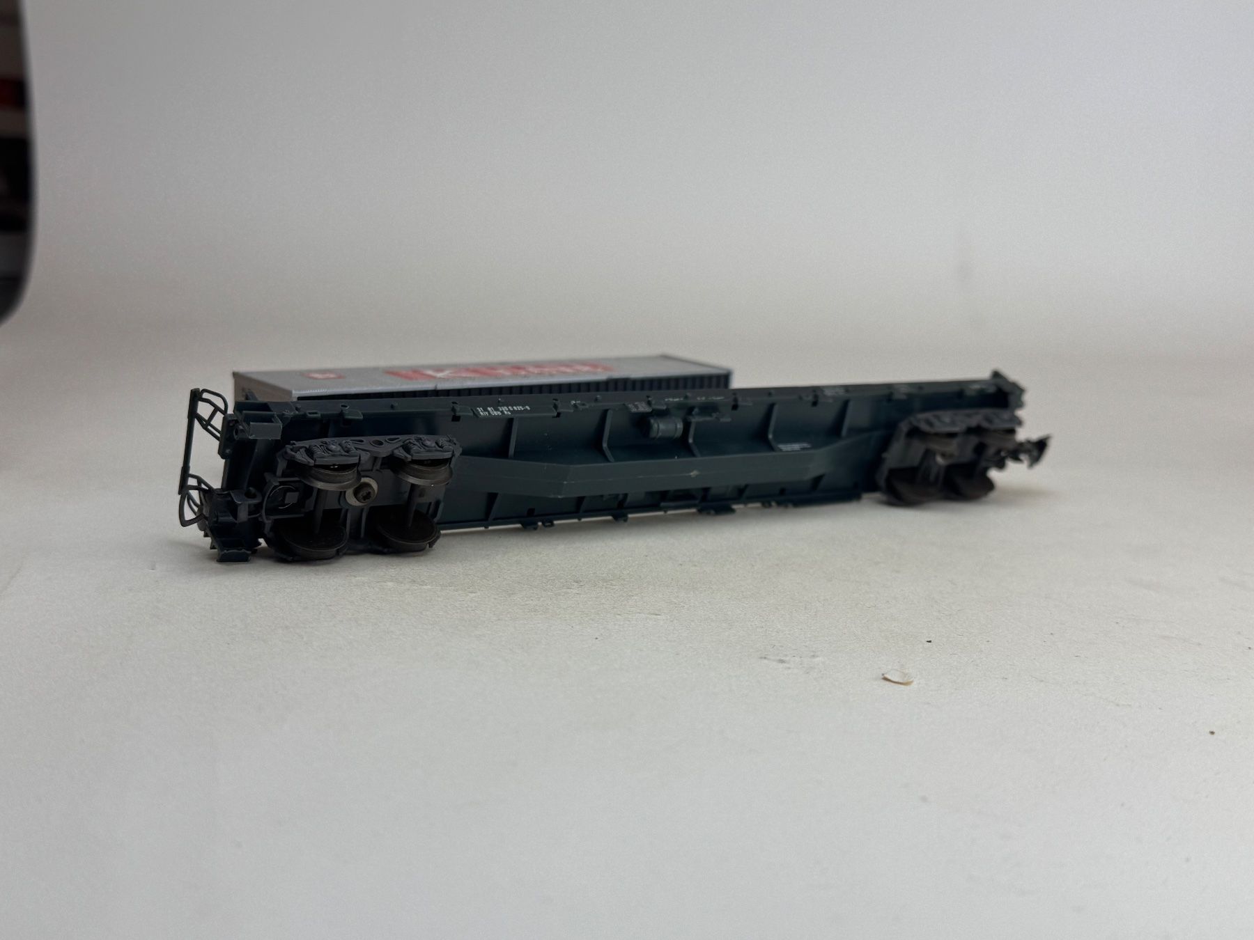 Liliput Modelleisenbahnen: EB- Liliput Containerwagon K Line Container 40 Ft. – Gebraucht aus Elm von Wikmtz 2