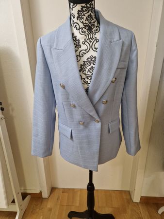 Eleganter Blazer, hellblau, Grösse L, Top Zustand!