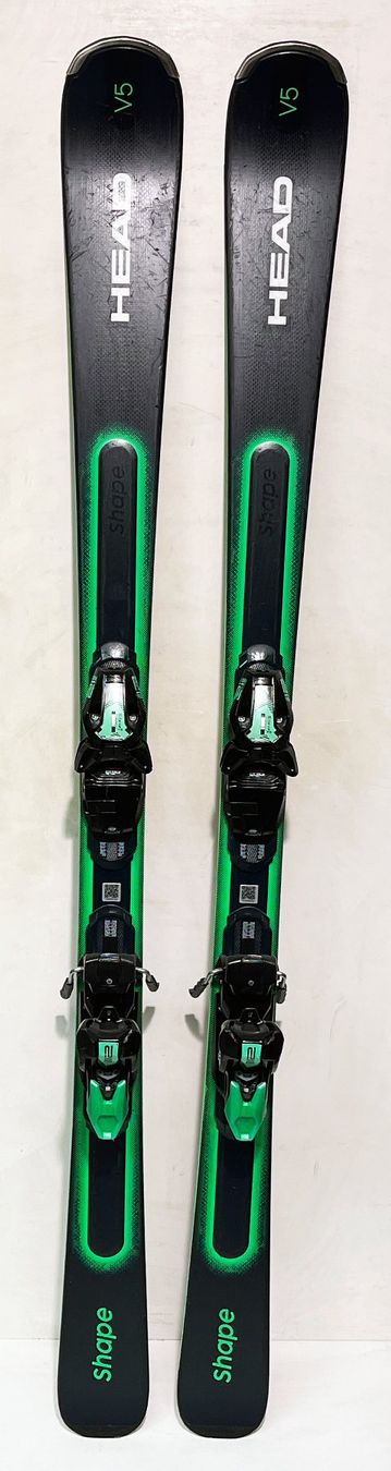 Head Skis: HEAD SHAPE V5    156 cm; eine Saison gebraucht – Gebraucht aus Brüttisellen von SkiverkaufStepan