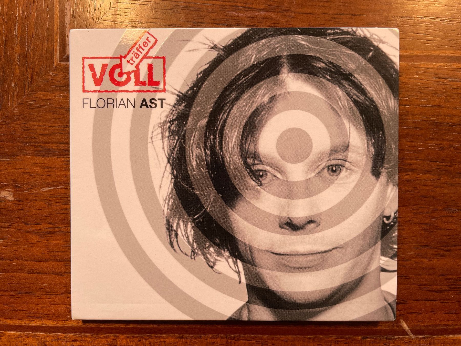 CDs: Musik CD: Florian Ast - Voll Träffer – Gebraucht aus Wädenswil von Frymii